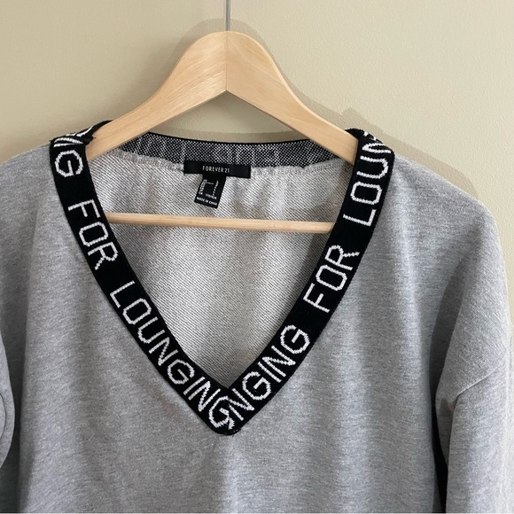 Forever 21 V Neck Long Sleeve Adjustable Waist Sweatshirt | Gray - Picture 2 of 7